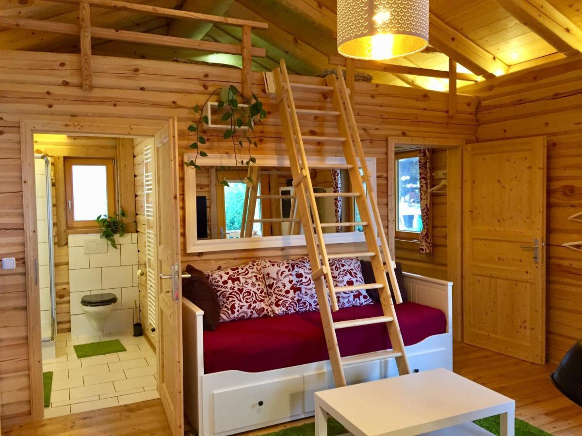 Blockhaus Chalet Mit Beheizbarem Badefass Und Infrarotsauna Auf Der Terrasse Oberschützen Esterno foto